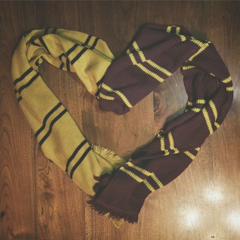 hufflepuff gryffindor love aesthetic Hufflepuff And Gryffindor Aesthetic, Gryffindor X Hufflepuff Aesthetic, Gryffindor And Hufflepuff Relationship, Griffindor X Hufflepuff, Hufflepuff X Gryffindor Aesthetic, Griffinpuff Aesthetic, Hufflepuff Aesthetic Girl, Gryffinpuff Aesthetic, Gryffindor X Hufflepuff