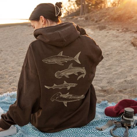 Vintage Shark Hoodie Hammerhead Sweatshirt Great White Hooded Sweater Mens Graphic Shirt Sea Creatures Clothing Shark Lover Gifts Nature Top by SunAndRane on Etsy Cool Hoodie Designs, Hoodie Summer Outfit, Shark Clothing, Shark Things, Shark Clothes, Shark Sweater, Shark Shirts, Shark Stuff, Shark Pajamas