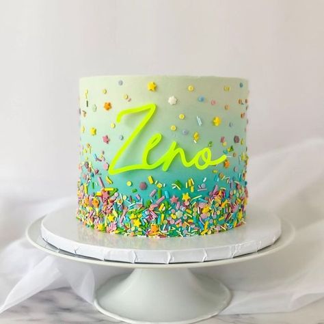 Neon Color Cake Birthday, Rave Birthday Cake, Birthday Cake Neon Party, Bright Colored Birthday Cake, Neon Theme Birthday Cake, Bright Color Birthday Cake, Neon Theme Cake, Pastel Neon Party, Birthday Cake Neon