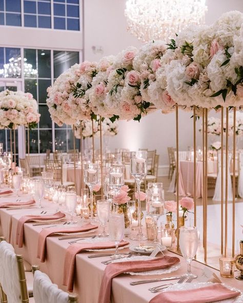 Pink And Tan Wedding, Royalty Quinceanera Theme, White And Gold Wedding Themes, Quince Decorations Ideas, Wedding Flower Types, Pink Table Settings, Pink Wedding Receptions, Blush Wedding Theme, Pastel Pink Weddings