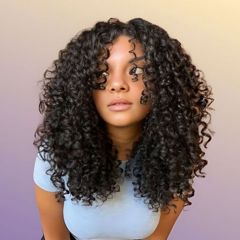 Shoulder Length Curly Hair With Face Framing Curly Face Frame Layers, Curly Cut Inspo Pics, Curly Center Part, Layer On Curly Hair, Curly Hair With Layers Long, Curly Framing Layers, Curly Hair Haircut Layers Short, Long Round Curly Haircut, Face Frame Layers Curly Hair