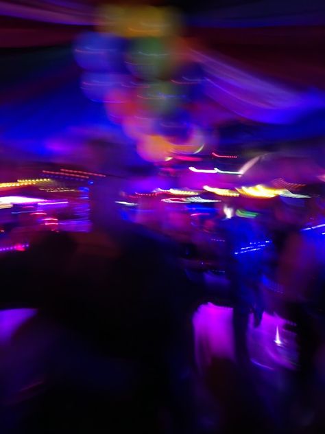 Night club photos -blurry Club Playlist Covers, Blurry Vision Aesthetic, Club Asethic Picture, Club Background Party, Night Club Aesthetic Dark, Club Lights Aesthetic, Blurry Party Aesthetic, Late Night Party Aesthetic, Night Club Background