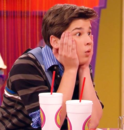 Freddie Benson Icons, Icarly Pfp, Freddie Benson Icarly, Icarly Freddie, Freddie Icarly, Freddy Benson, Freddy From Icarly, Ig Pfp, Freddie Benson