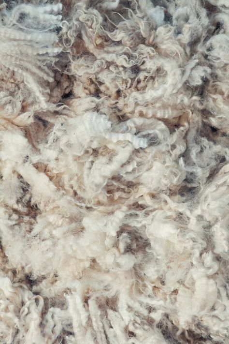 wolle A Well Traveled Woman, Linen Comforter, Wool Textures, Wool Quilts, Texture Inspiration, Textile Texture, Pattern Texture, Material Textures, Materials And Textures