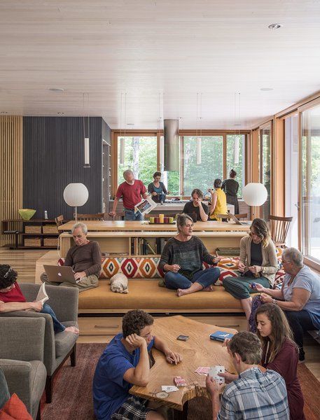 Dwell - It Took a Whole Family to Build This House Communal Kitchen, Hostels Design, Co Housing, Community Living, Community Space, Social Space, Living Room Bench, Pool Beach, Senior Living