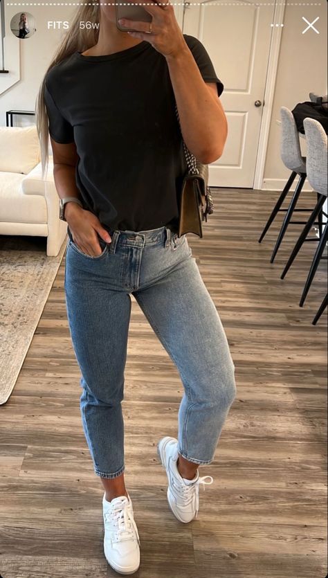 Outfit Ideas Mom, Casual Jeans Outfit, Sahm Outfits, Easy Outfit Ideas, 2024 Style, Simple Wardrobe, Comfy Casual Outfits, Easy Outfit, Mom Fashion