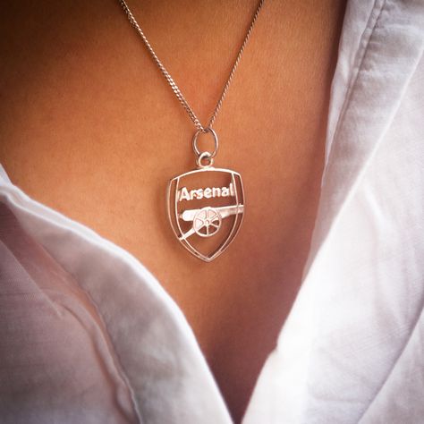 The woman I love  #Arsenal #AFC #Love Arsenal Women Aesthetic, Arsenal Wedding, Mah Core, Arsenal Top, Stratford London, Arsenal Fc Wallpapers, Soccer Jewelry, Arsenal Wallpapers, Sweet 16 Birthday Gifts