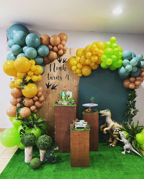 Trex Birthday Party Decorating Ideas, Trex Birthday Party, Trex Birthday, Dinosaur Themed Birthday Party, Cars Theme Birthday Party, Birthday Themes For Boys, Boy Decor, Dinosaur Theme, Colourful Balloons