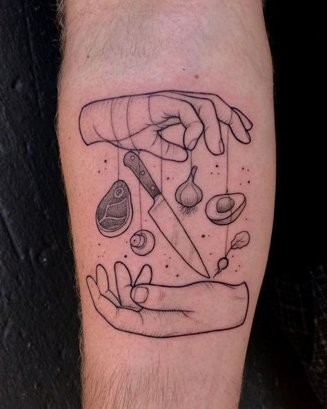 30 Pretty Chef Tattoos You Can Copy Chef Minimalist Tattoo, Chef Tattoo Ideas For Men, Butter Tattoo, Chef Tattoos, Hand Palm Tattoos, Cooking Tattoo, Culinary Tattoos, Chest Tattoo Stencils, Octopus Tattoo Sleeve