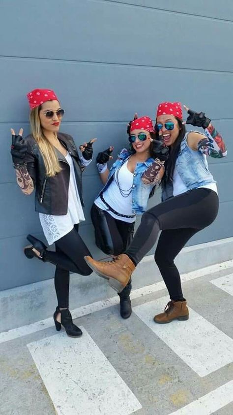 Women Rocker Costume, Rock N Roll Clothes For Women, Diy Rock Costume, Biker Costume Spirit Week, Diy Rock Band Costume, Diy Biker Costume Women, Diy Rocker Costume, Rock Star Halloween Costumes For Women, Women Rock Star Outfit