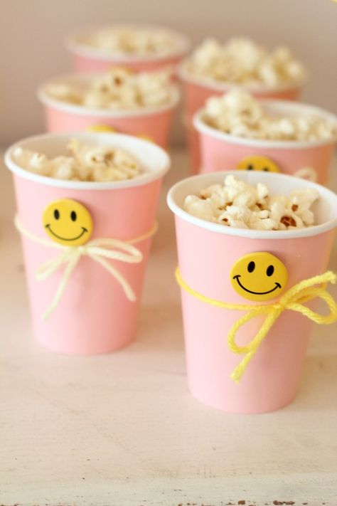 Cute Food For Birthday Party, Pink And Yellow 1st Birthday Party, Pink And Yellow Birthday Party Decor, Five Is A Vibe Birthday Party Food Ideas, Four Ever Groovy Birthday Food, Hippy Party Food Ideas, Smiley Face Party Food Ideas, Smiley Face Daisy Birthday Party, Smile Theme Birthday Party
