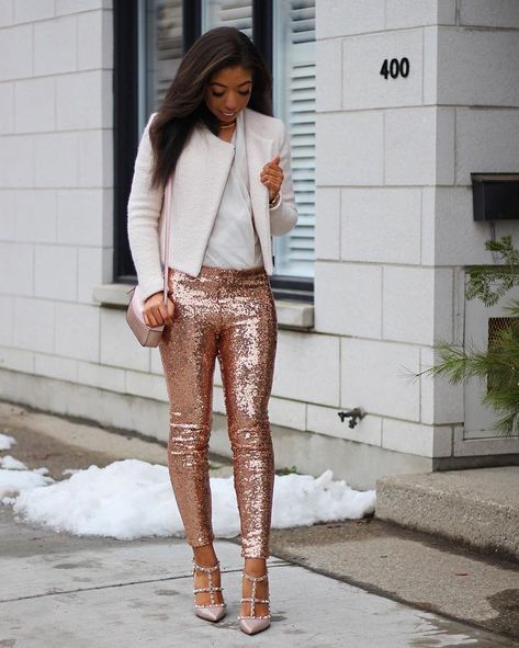 winter outfit inspiration- fall outfit inspiration - street style - street chic style - casual outfits - holiday outfit ideas - how to wear glitter pants - sequin pants outfit - rose gold glitter pants - rose gold pants - rose gold sequin pants - valentino rockstud - amynicolaox - date night outfit Haute Couture, Couture, Sequins Pants Outfit, Gold Sequin Pants, Holiday Party Outfit Casual, Winter Date Night Outfits, Street Style Outfits Winter, Winter Party Outfit, Gold Leggings