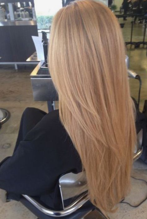 Caramel Blonde Hair, Blonde Layered Hair, Perfect Hair Color, Diy Hair Color, Caramel Hair, Honey Blonde Hair, Strawberry Blonde Hair, Blonde Hair Looks, Honey Hair