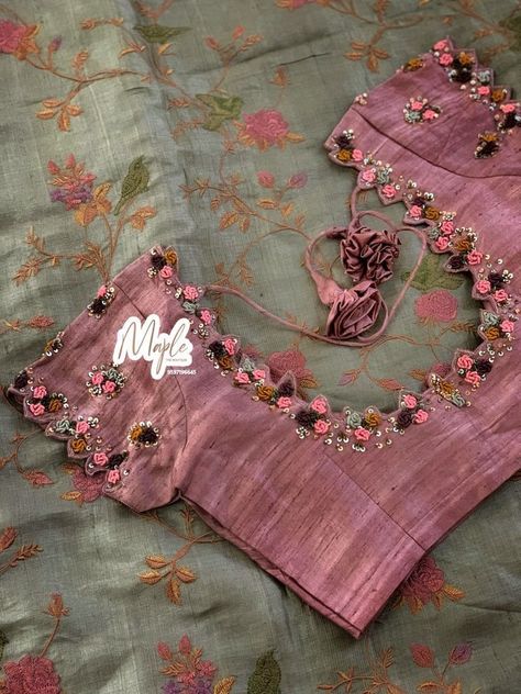 Blouse Back Design, Wedding Blouses, Traditional Blouse, Dresses Couture, Latest Blouse Designs Pattern, Latest Model Blouse Designs, Maggam Work Blouse, Blouse Designs Catalogue, Blouse Designer