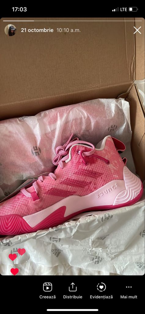 Handball, Adidas Basketball Shoes Womens, Basketball Womens Shoes, Adidas Shoes Basketball, Pink Wrestling Shoes, Nike Pink Basketball Shoes, Pink Nike Basketball Shoes, Volleyball Shoes Adidas, Aesthetic Volleyball Shoes