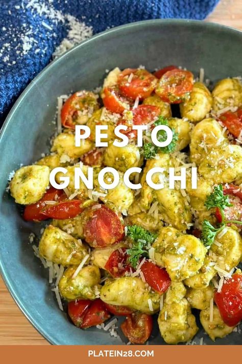 💚 Our Gnocchi with Pesto Sauce and Roasted Tomatoes has the flavor profile you crave for a most satiating pasta dinner! A perfect summer dish. Try it tonight! Gnocchi With Pesto Sauce, Gnocchi With Pesto, Chicken Pomodoro, Pesto Uses, Gnocchi Pasta, Making Gnocchi, Meatless Dinner, How To Make Pesto, Gnocchi Recipes