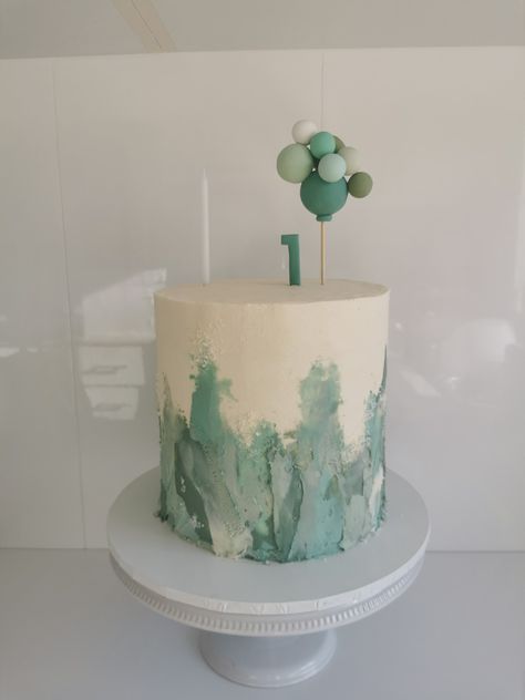 Green 1st Birthday Cake, Minimalist 1st Birthday Cake, Ombre Green Cake, Green Smash Cake, Sage Green Birthday Cake, Sage Green Cake, Minimalist 1st Birthday, Green First Birthday, Green Buttercream