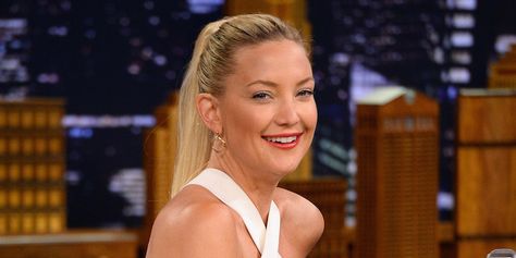 Kate Hudson, Kate Hudson Diet, Celebrity Running, Ways To Love, Healthy Happy Life, Love Your Body, Healthy Sides, Fitness Apparel, Gwyneth Paltrow