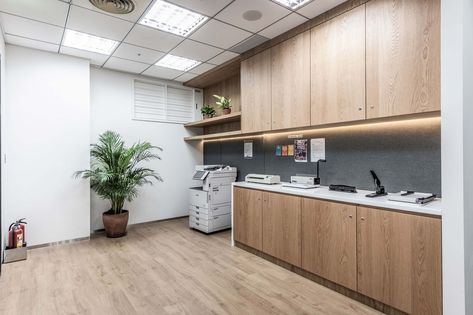 Printing Area Office Design, Printing Area Office, Office Pantry Design Modern, Office Pantry Design, Printing Station, Office Cabinet Design, Pantry Office, Printer Cabinet, Office Pantry