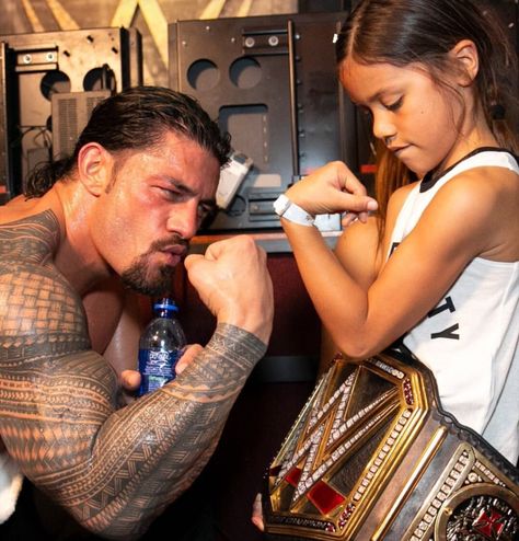 Leati & Joelle Anoa'i Roman Reigns And His Daughter, Joelle Anoai, Roman Rains, Roman Reigns Daughter, Roman Rings, Wwe Funny, Roman Ring, Roman Reings, Wwe Roman Reigns