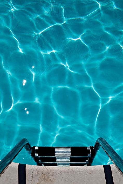 Good Morning! Are you ready to dive in to your day? :)  #swim #pool Diving, Fitness Workouts, Swimming Pictures, Photo Bleu, Keep Swimming, Aquaman, Blue Aesthetic, Summer Vibes, Instagram Story