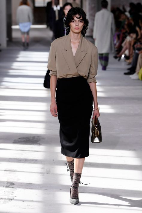 Couture, Haute Couture, Wfh Outfits, Ss 2024, Paris Fashion Week Runway, Minimal Outfit, 가을 패션, Dries Van Noten, Spring 2024