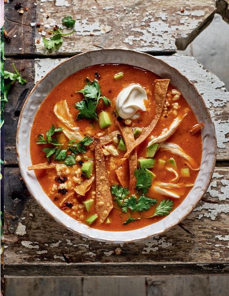 Tortilla Soup with Chipotle Chilli, Tomato & Avocado (Sopa Azteca) - The Happy Foodie Tacos, Soups, Change My Life, Red Curry, Thai Red Curry, My Life, The Day, Ethnic Recipes