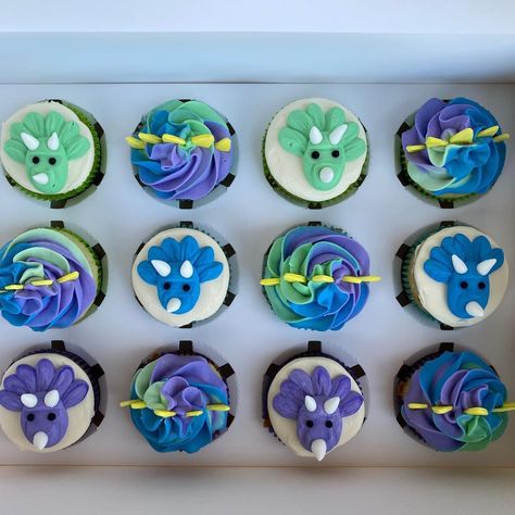 3 Rex Birthday Cupcakes, Buttercream Dinosaur Cupcakes, Dinasour Dessert Ideas, Easy Dino Cupcakes, Cute Dino Cupcakes, Birthday Themed Cupcakes, Dino Themed Cupcakes, Dinasour Birthday Cupcake Ideas, Dino Theme Cupcakes