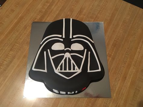 Darts Vader cake                                                                                                                                                     More Darth Vader Cake Easy, Darth Vader Cake Birthdays, Star Wars Cake Darth Vader, Darth Vader Cake Ideas, Darth Vader Cakes, Darth Vadar Cake, Darth Vader Birthday Cake, Star Wars Darth Vader Cake, Darth Vader Birthday Party