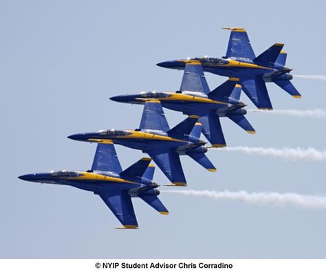 Airshow Photography - How to Maximize Outstanding Photographic Opportunities of Fast Moving Objects ...photographytalk.com Art Photography, Photography Tips, Airshow Photography, Show Photography, Moving Objects, Fast Moving, Take Better Photos, Air Show, Cool Photos