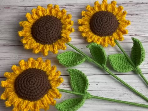 DIY Crochet Flowers: How to Make a Stunning Sunflower Bouquet Amigurumi Patterns, Crochet Sunflower Leaves Free Pattern, Sunflower Crochet Bouquet Pattern, Crochet Sunflower Gift Ideas, Crochet Sunflower Leaf Free Pattern, Sunflowers Crochet Patterns, Crocheted Sunflowers Free Pattern, How To Crochet A Flower Bouquet, Sun Flower Crochet Pattern Free Tutorial