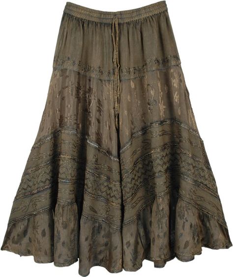 c5cc17e395d3049b03e0f1ccebb02b4ddesc53405076ri Brown Maxi Skirts, Olive Clothing, Western Skirts, Skirts Flowy, Feminine Skirt, Fairy Clothes, Brown Outfit, Stil Inspiration, Boho Skirts