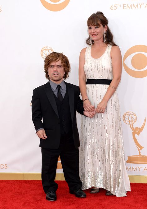 Peter Dinklage and Erica Schmidt 22 Celebrity Couples Who Couldn't Give A Crap About Their Height Differences Haute Couture, Couture, Korean Celebrity Couples, Interracial Celebrity Couples, Celebrity Couple Costumes, Famous Celebrity Couples, Black Celebrity Couples, Famous Pairs, Old Celebrities