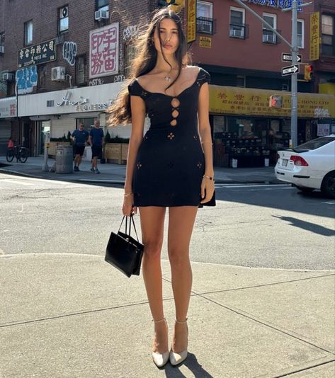 Mirror Palais Outfits, Mirrorpalais Dress, Mirror Palais Aesthetic, Mirror Palais Dress, Museum Outfits, Nyc Wardrobe, Bodycon Sundress, Summer Going Out Outfit, Lace Trim Mini Dress