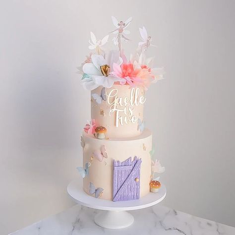 Meri Meri Fairy Cake, Fairy Inspired Cake, Enchanted Fairy Birthday Cake, Enchanted Fairy Cake, Simple Fairy Cake, Fairy Tail Cake, Fairy Pinata, Fairy Party Cake, Fairy Cake Smash