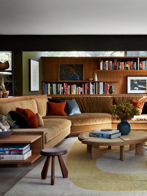 Cool Interiors, Air Design, Mid Century Modern Interior Design, Mid Century Interior, Ocean Grove, Sitting Rooms, Mid Century Modern Living, Mid Century Living Room, Mid Century Modern Living Room