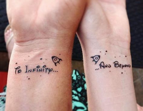 Small Sibling Tattoos Brother And Sister, Disney Sister Tattoos, Matching Disney Tattoos, Mommy Daughter Tattoos, Mom Daughter Tattoos, Tattoo Schrift, Ring Finger Tattoos, Sibling Tattoos, Tattoo For Son