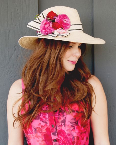 Diy Kentucky Derby Hat, Claire Thomas, Kentucky Derby Fashion, Off To The Races, Free Printable Templates, Tea Hats, Derby Fashion, Hat Day, Wedding Projects