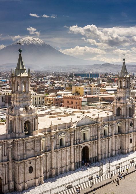 10 imprescindibles que ver en Arequipa, Perú #peru #arequipa #queverenperu #ciudadesdeperu #destinosromanticosenperu #viajar #queverenareqiuipa #viajaraperu Arequipa, Travel, Peru, Campinas