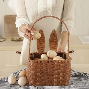easter - The Recruiter Mom Minimalist Easter Basket, Picnic Wine, Birthday Organizer, Fruit Birthday, Easter Baskets For Toddlers, Decorative Storage Baskets, Hunting Girls, Basket With Handle, Bunny Basket