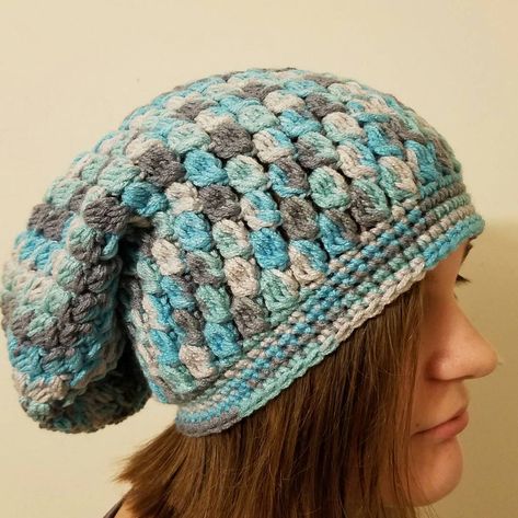 Couture, Bag O Day Crochet, Beanie Tutorial, Slouchy Beanie Crochet, Crochet Slouch Beanie, Knitting Patterns Cocoon, Pola Topi, Left Handed Crochet, Crochet Hat Tutorial