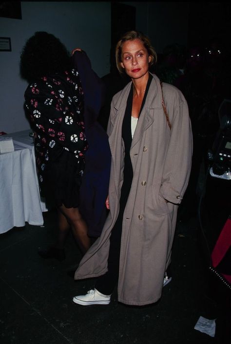 Lauren Hutton: Style File 80s Fashion, Lauren Hutton Style, Lauren Hutton, 짧은 머리, Gwyneth Paltrow, 가을 패션, Mode Inspiration, Looks Style, Looks Vintage
