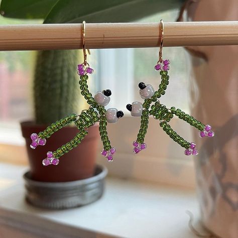 FrogsOnSwings | The second November drop is live! This is my 2nd to last restock before the new year so go get your frogs (and other creatures) before… | Instagram Before The New Year, Fairy Fashion, Beaded Earrings Patterns, Beaded Crafts, My Favorite Color, Bead Embroidery Jewelry, Embroidery Jewelry, Diy Crafts Jewelry, Earring Patterns