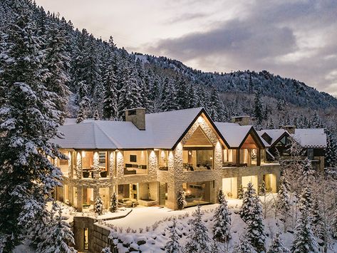 As Good as it Gets: The Colorado Luxury Home with Ski-In Access - Ski Mansion, Aesthetic House Exterior, Winter House Exterior, Aspen Ski, Aspen Snowmass, Aspen House, Cabin Exterior, Ski House, Colorado Skiing