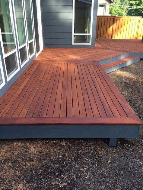 Diy Deck, Mahogany Deck, Mahogany Decking, Patio Deck Designs, Deck Designs Backyard, Decks Backyard, Backyard Deck, Hus Inspiration, Wooden Decks