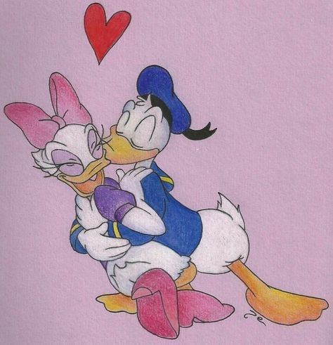 Donald & Daisy Duck. Cute for Tshirt transfer Donald Duck Drawing, Donald And Daisy, Daisy Drawing, Kalle Anka, Disney Sleeve, Disney Best Friends, Duck Drawing, Duck Wallpaper, Cartoon Caracters