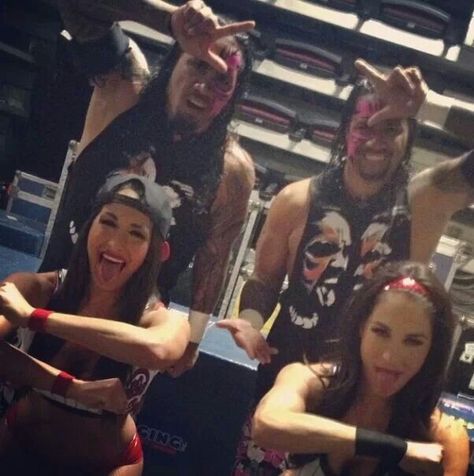 The Usos (Jey left, Jimmy right) and The Bella Twins (Nikki left, Brie right) Tanner Fox, Usos Wwe, Joshua Fatu, Bella Sisters, John Cena And Nikki, Wwe Funny, The Bella Twins, The Usos, Nikki And Brie Bella