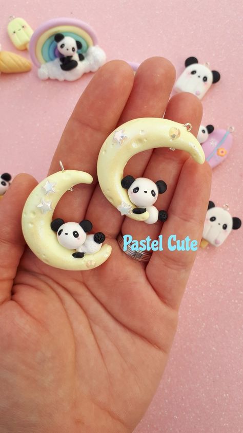 Fimo, Panda Clay Art, Polymer Clay Panda, Clay Panda, Panda Charm, Clay Bear, Diy Fimo, Clay Keychain, Polymer Clay Gifts