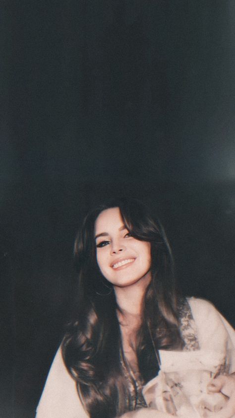 Lana Del Rey Fan, لانا ديل ري, Lana Del Rey Wallpaper, Lana Del Rey Art, Lana Del Rey Songs, Lana Del Rey Love, Lana Del Rey Vinyl, Lana Rey, Elizabeth Grant