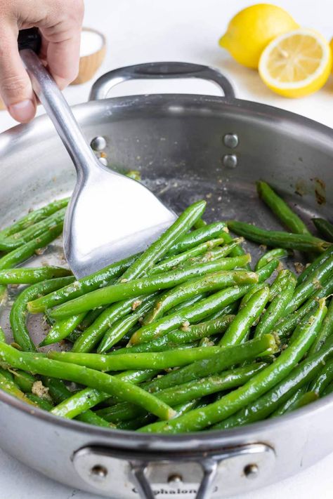 How To Sauté Green Beans, Eating Well Quick And Easy Green Beans, Sauteed Fresh Green Beans, Pan Cooked Green Beans, Green Beans In Frying Pan, Saute Fresh Green Beans, Whole Green Beans Sauteed, Green Bean Stove Top, Sautés Green Beans